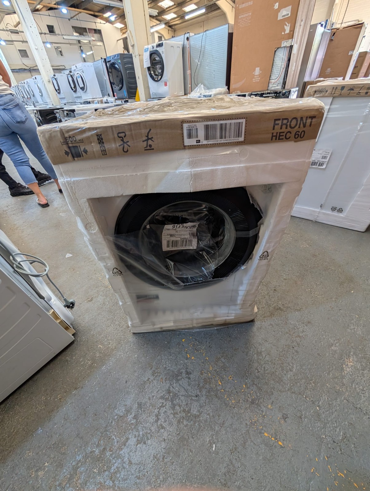 AEG 6000 Series ProSense® 10kg 1400rpm Washing machine - White LFR61144B #1