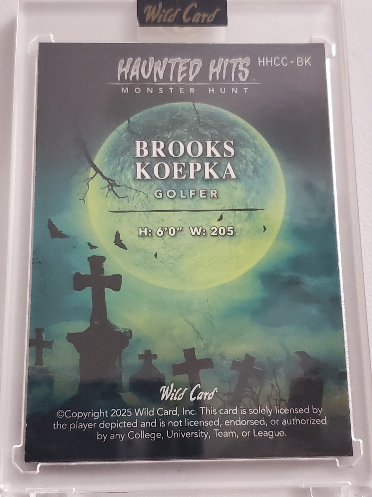 Brooks Koepka Encased 2025 Wild Card Haunted Hits 1/2 Monster Hunt Golf Blue thumbnail 2