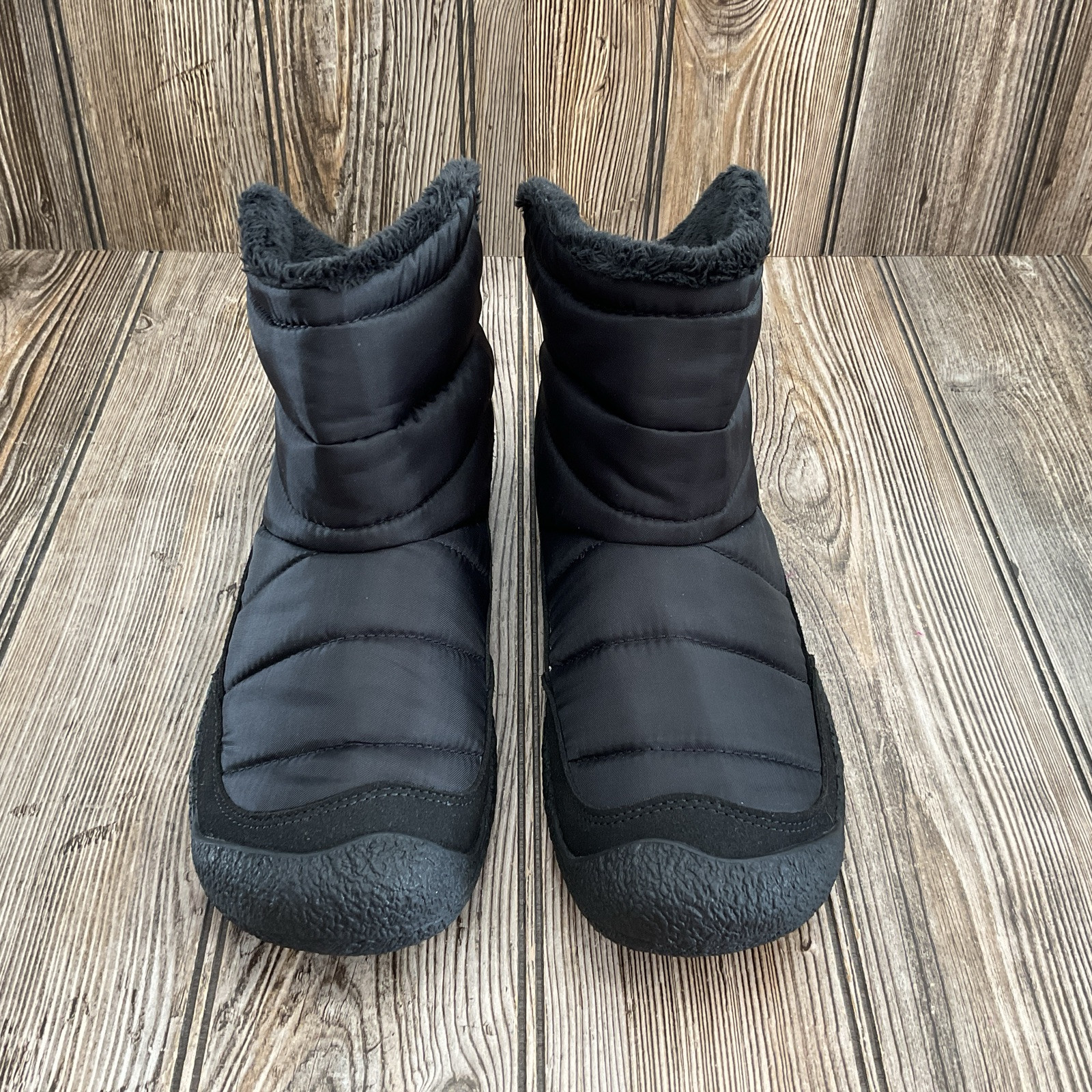 Keen scarpe da donna Howser pieghevoli nere stivaletti outdoor taglia 9 US NUOVE