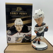 Corey Perry Cards and Rookie Card Guide 16