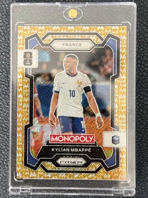 Panini Monopoly Prizm FIFA World Cup Kylian Mbappé #7 France Gold Shimmer  /500