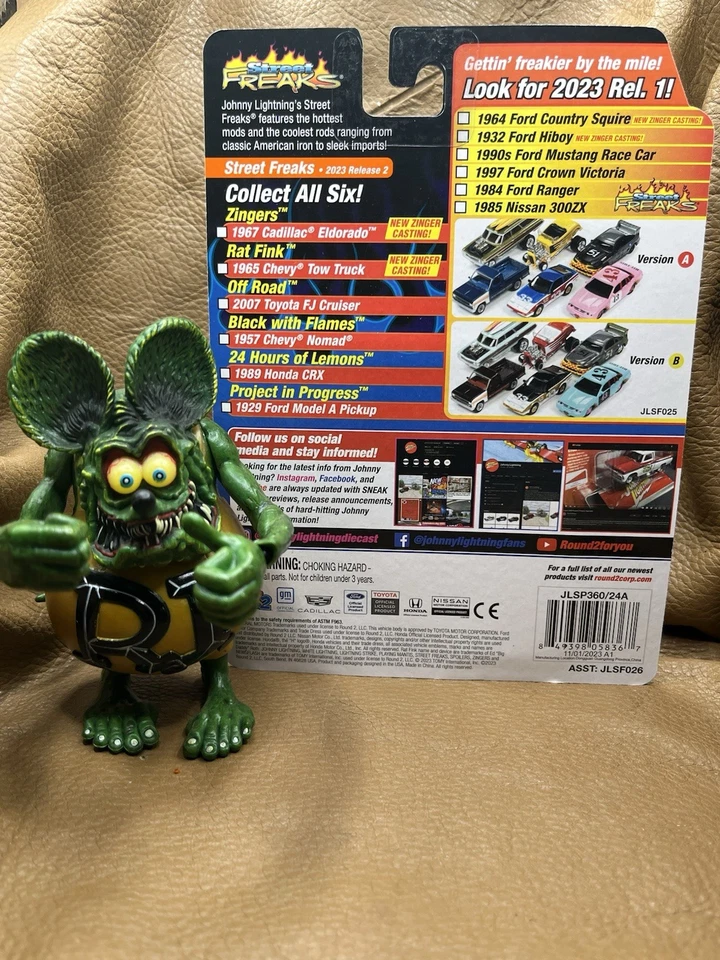 JOHNNY LIGHTNING CHASE RAT FINK CHASE 1 / 3484 CHEVY TOW TRUCK 65 GREEN MINT - Image 2 of 4