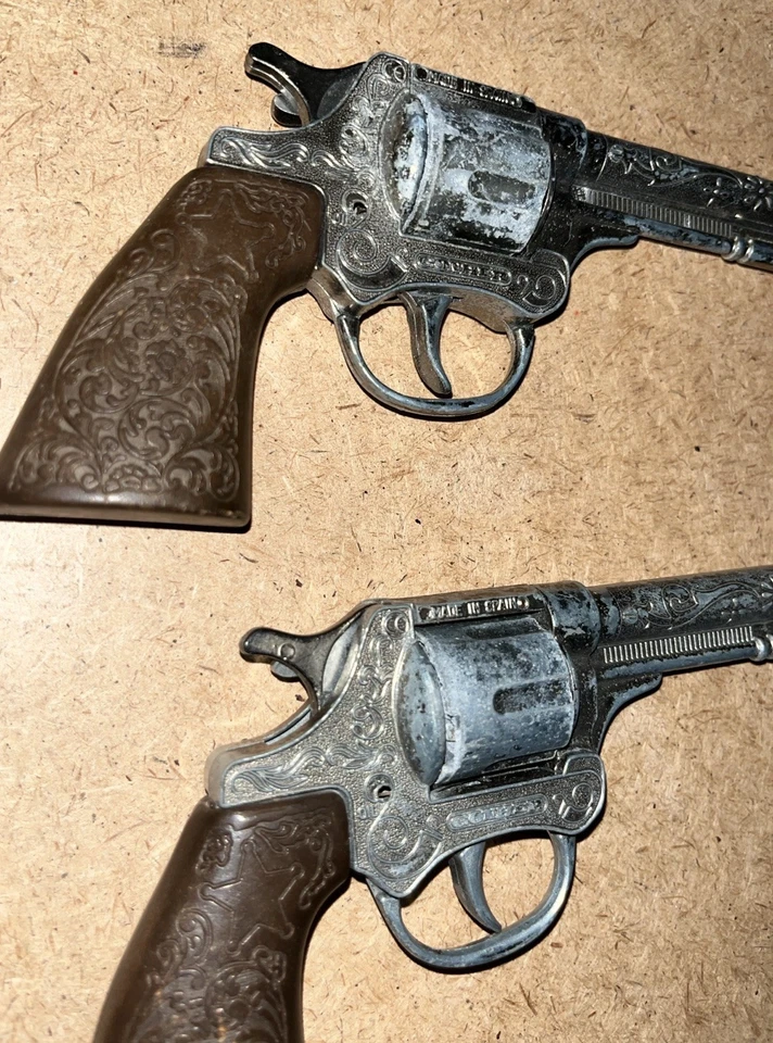 Gonher giocattolo vintage n. 80 revolver X2 - Immagine 2 di 3