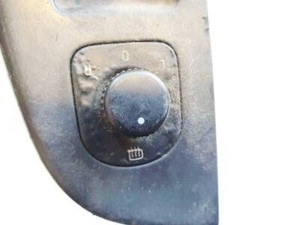 Volkswagen Golf 2005 Wing mirror control switch (Exterior Mirror S #2035782-57