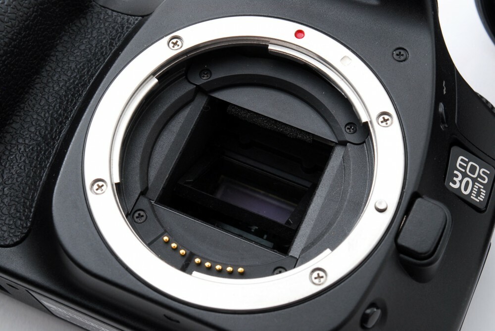 Canon EOS 30D 8.2MP 35-80/100-200mm Lens Set Black [Exc+++] w