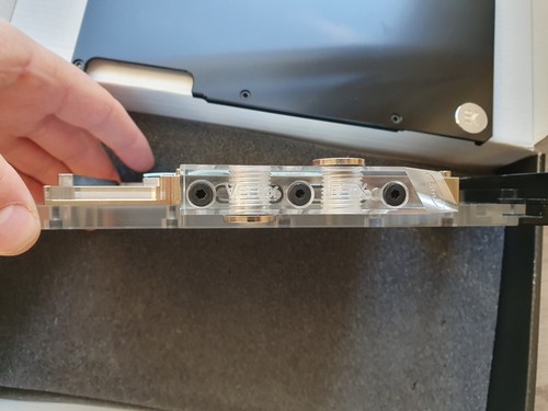 EK-Quantum Vector² RTX 3080/90 Reference D-RGB - Nickel + Plexi + Backplate - 第 8/15 張圖片