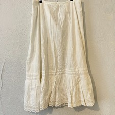 Antique Edwardian XL 1900s White Cotton Ruffle Eyelet Skirt Petticoat Up to 34"