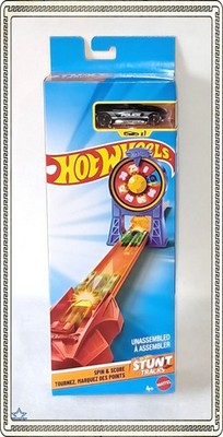   Mattel    Hot Wheels Stunt Tracks   Spin & Score  