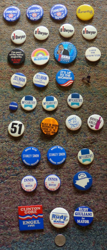 Lot 33 VINTAGE Pins New York & National Election 1960s & 1970s Vietnam Democrats