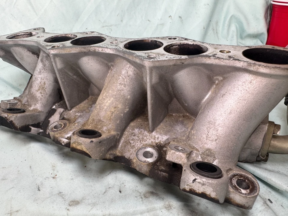 01-04 Nissan Xterra Frontier Supercharged Lower Intake Manifold - Image 3 of 4