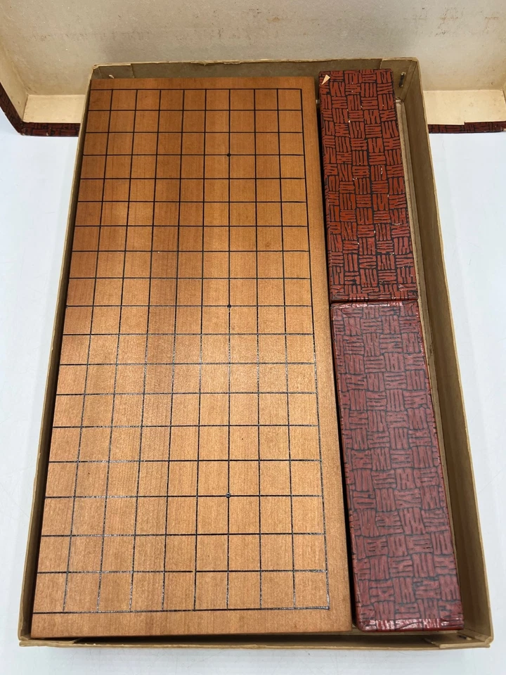 Vintage Japanese Shogi Go Board Game Set, Black & White Stones, Wood Board Japan - Image 3 of 4