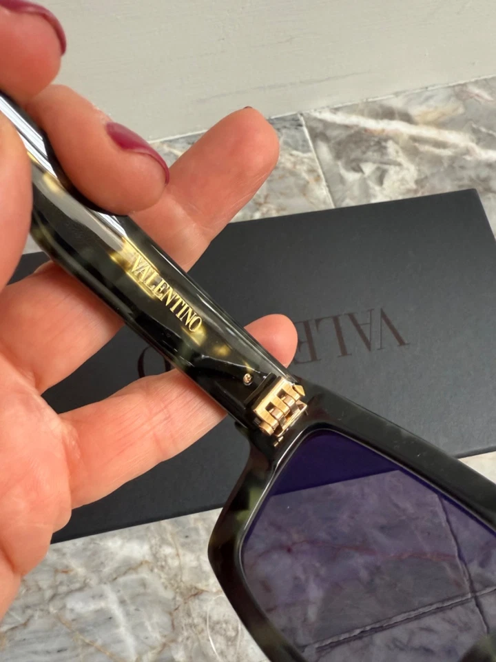 Valentino Garavani XXII Rockstud Sunglasses black crossbody case NIB $730 - Image 3 of 4