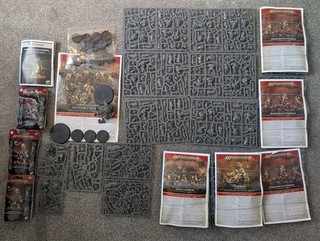 Orruk Warclans Ironjawz Warhammer Age of Sigmar (AoS) mostly unassembled army