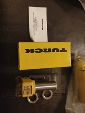 NEW TURCK BI5-G18SK-AP6X2 PROXIMITY SENSOR   46424