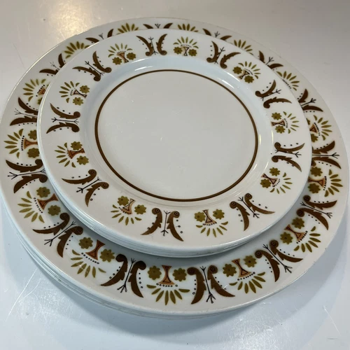 Mikasa Mediterrania Rick Rack Salad/Dinner Plates (4 Each) MCM Dinnerware Set