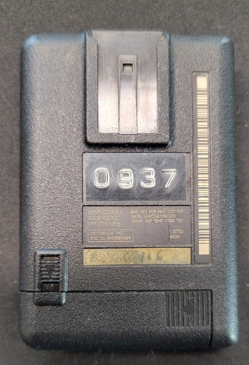 890992_3