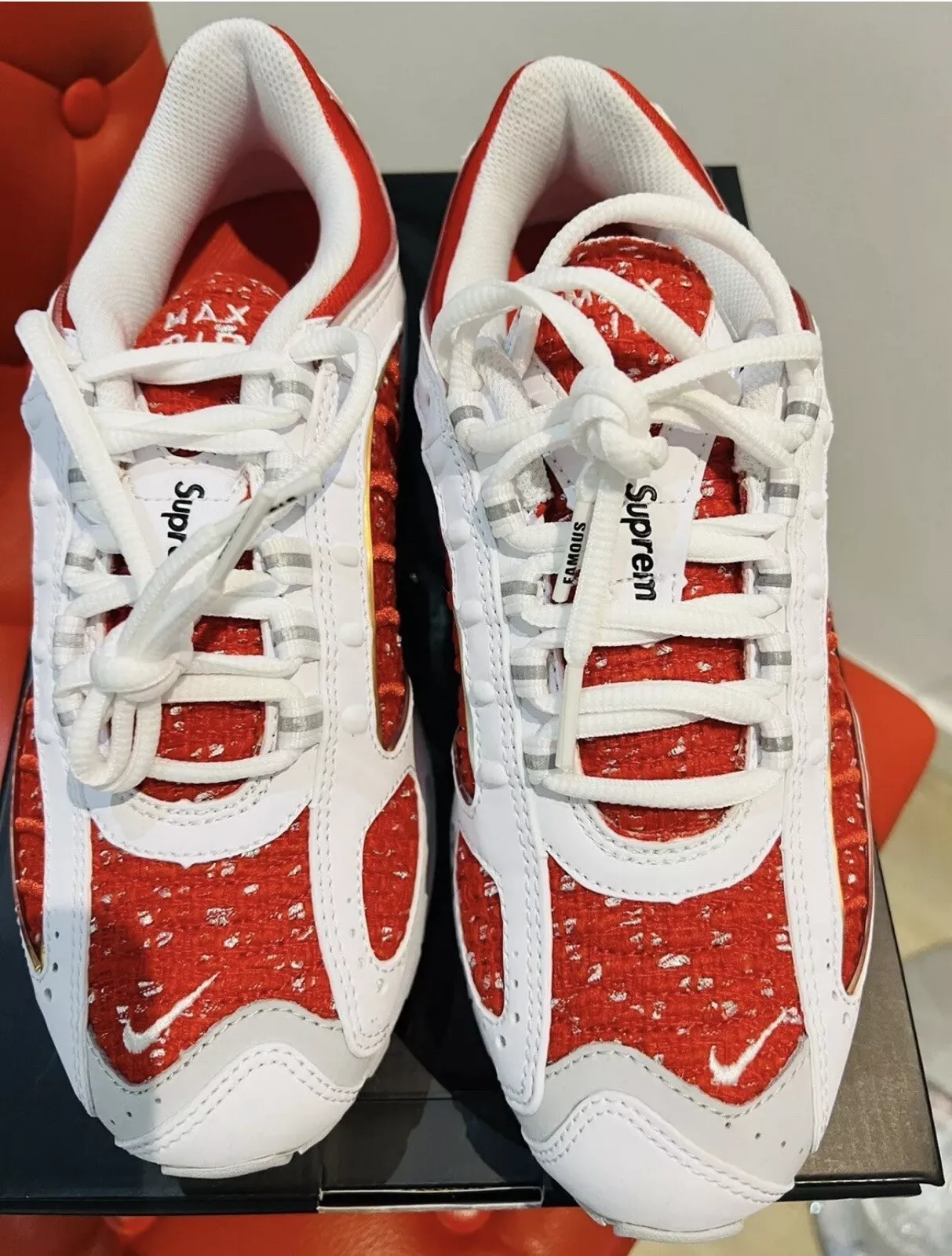 Taille UK 6   SUPREME X AIR MAX TAILWIND 4 ROUGE