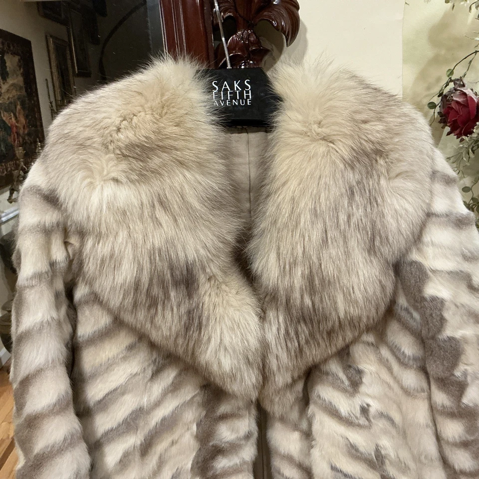 Real Mink And Fox fur coat jacket Sz XS - Image 2 of 4