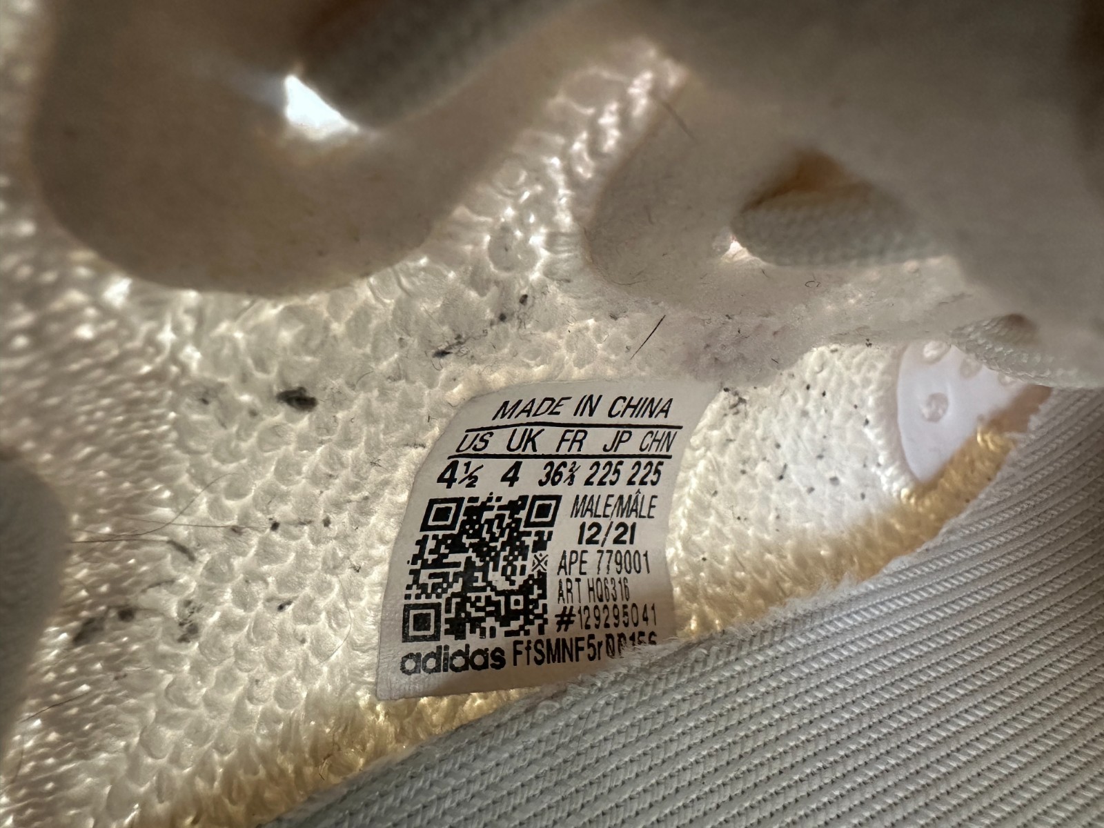 Adidas Yeezy Boost 350 V2 'Bone' Pure Oat Sneakers Shoes HQ6316 Size 4.5 thumbnail 8