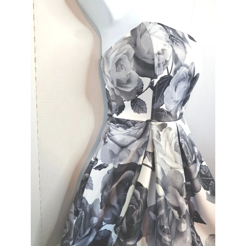 Nuevo con etiquetas Vestido Alto Sin Tirantes Estampado Rosa Negro Brillante Sin Volantes - 5 Baile de graduación/HoCo Foto 4 de 4