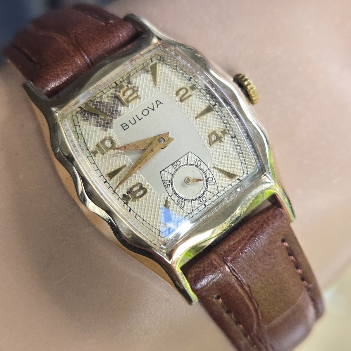 Vintage BULOVA men's manual wind watch Cal.11AC 17Jewels 10K GF