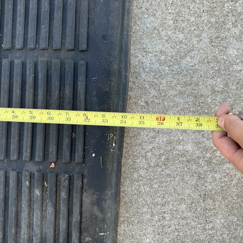 2003-2009 KIA SORENTO LOGO OEM REAR BACK CARGO FLOOR LINER MAT RUBBER READ - Изображение 3 из 4