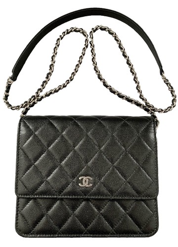 CHANEL Valletta Beige x Red x Silver Women Authentic secondhand CHANEL Valletta Beige Red Silver Women Authentic secondhand  main image 4