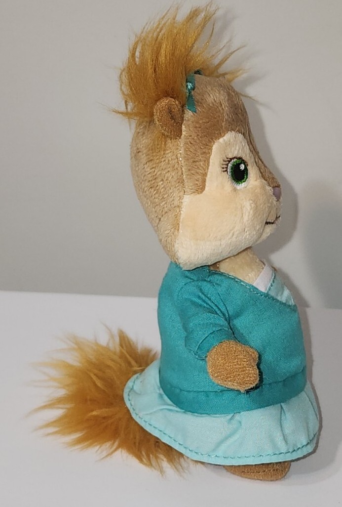 ST* Ty Beanie Baby - ELEANOR (Chipette - Alvin and the