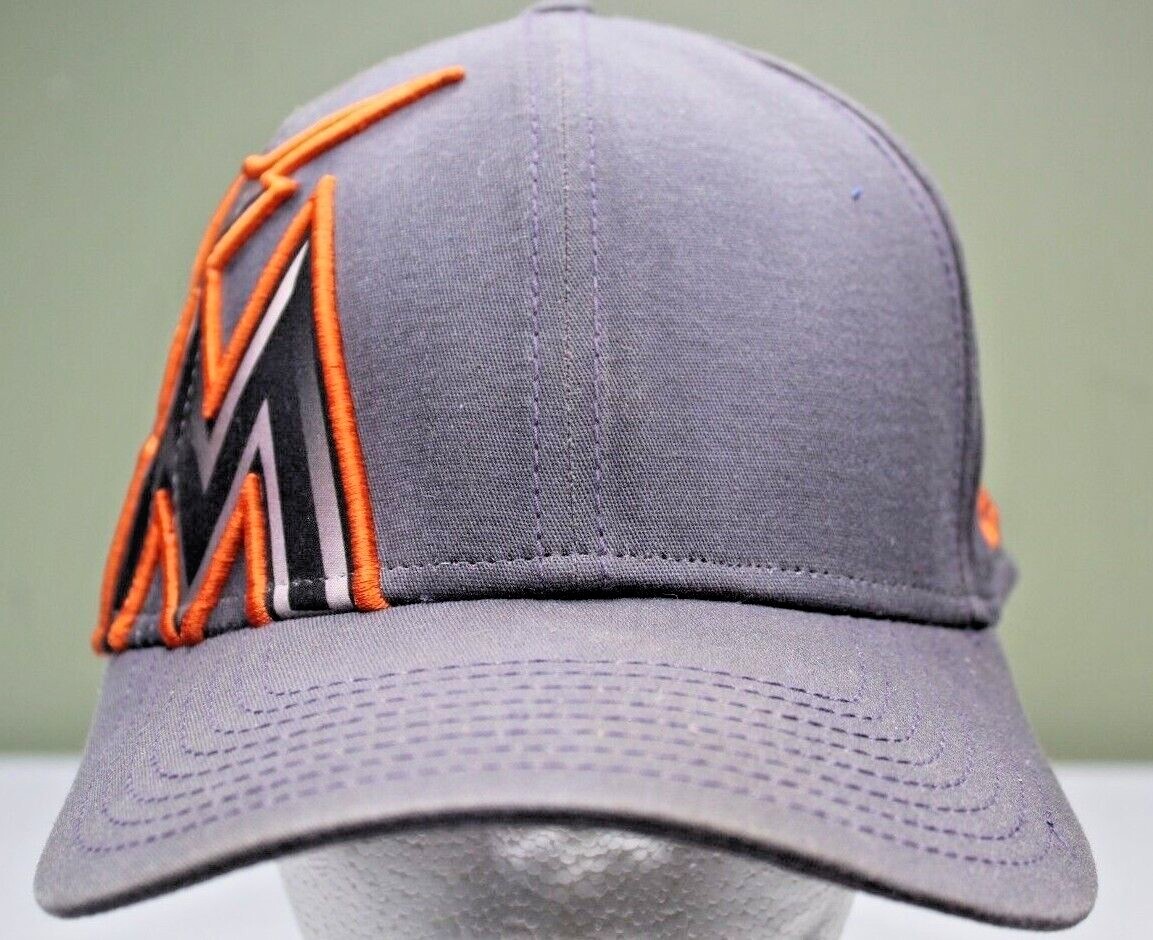 Florida Marlins MLB New Era 39Fifty Embroidered Cap for Medium-Large