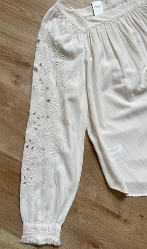 Neu Neu mit Etikett Loft cremefarbene Bluse eckiger Ausschnitt bestickte Ärmel Medium klassisches Oberteil - Bild 5 von 7