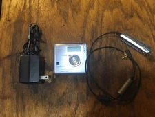 Sony MZ-NHF800 Hi-MD Walkman Portable MiniDisc Recorder with AM/FM/Weather Radio
