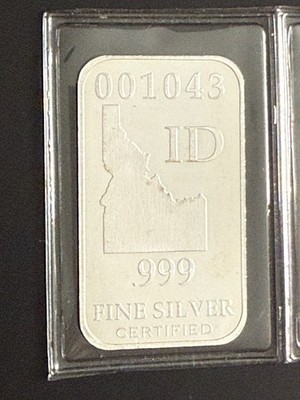 シルバー　999 1/2オンス 999 Fine Silver - Lego Building Block Bar - Half 2x2 1/2 oz .999 コレクション