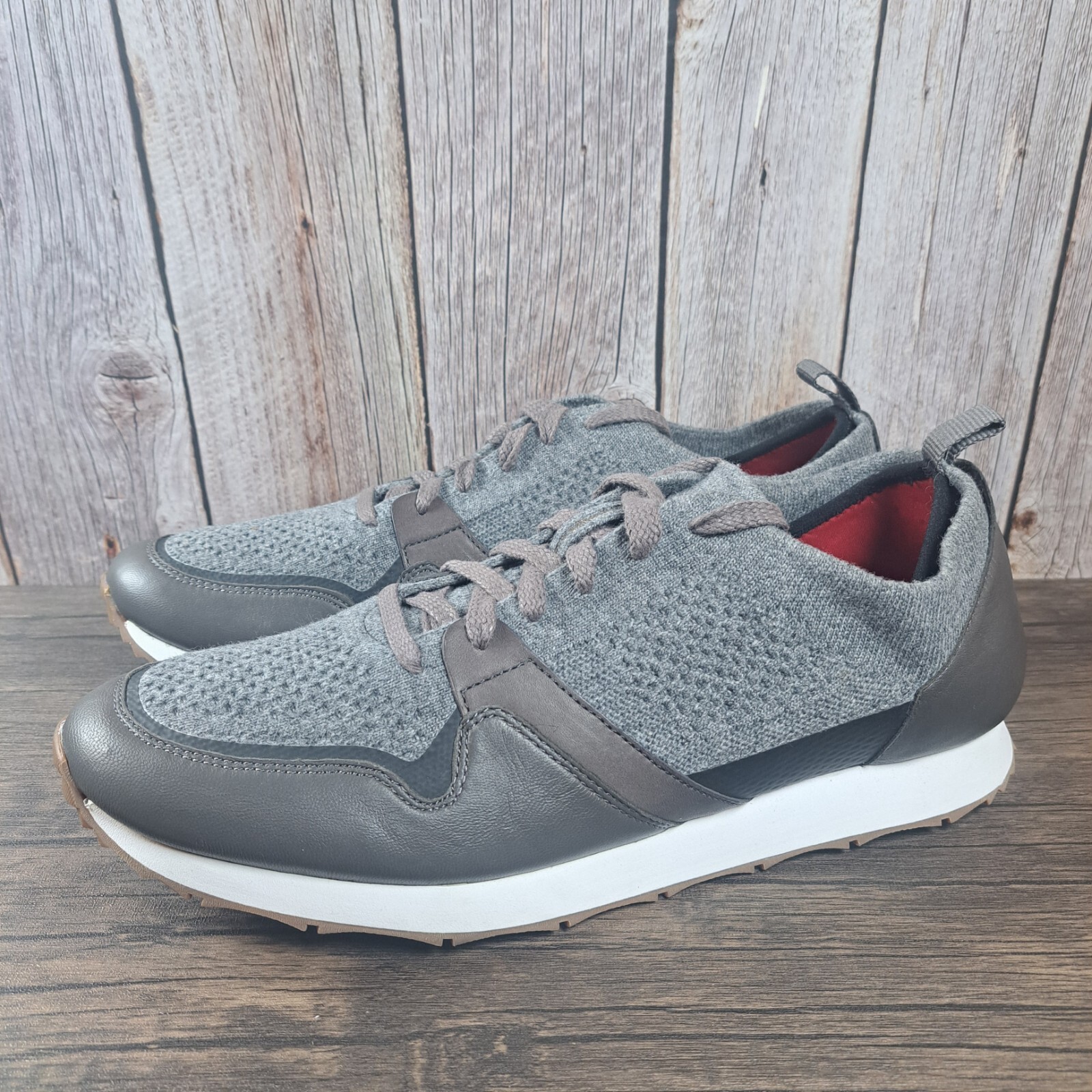 SAOLA UGG Trigo Hyperweave Treadlite Sneaker Uomo Taglia 13 Grigio (VGC)