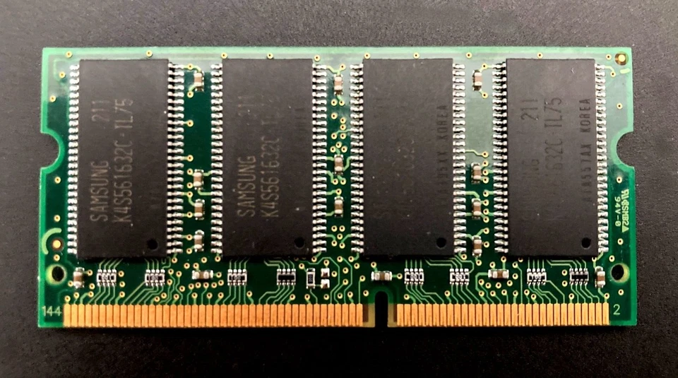 256MB 3.3V PC133 SODMM, Samsung, M464S3254CT2-L7A - Image 3 of 3