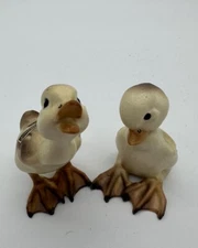 HTF Vintage Monrovia Hagen Renaker DW Duckling Willie And Beep w/ Stickers 1956
