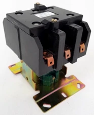 42FE107202F Furnas Electric Contactor 120V Coil *Next Day Option* NEW FLAW