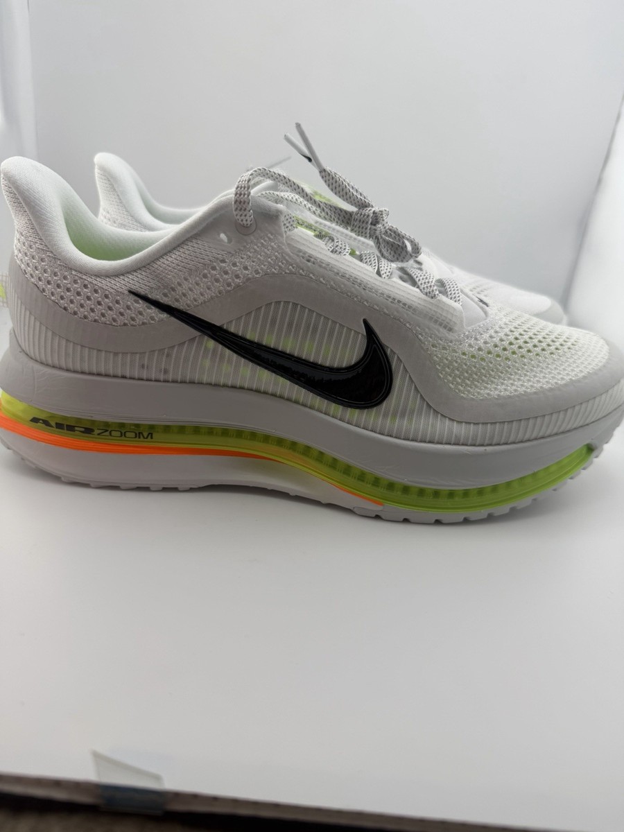 Size 9 Nike Pegasus Premium Men display picture 1