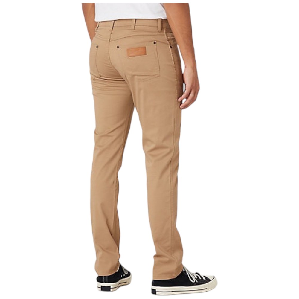 Wrangler Hose beige Larston Slim W18SEAC20 5-Pocket Hose Slim Tapered 21090₽
