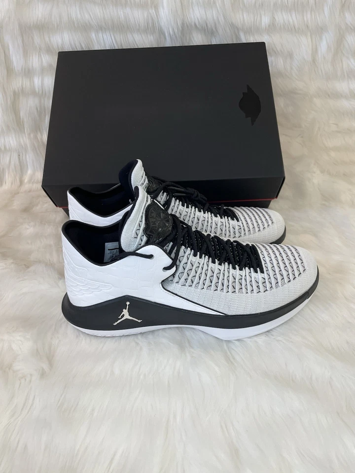 Air Jordan XXXII 32 Low Wing It Tamanho 10.5 AA1256-102 NOVO EM FOLHA NA CAIXA Raro - Imagem 3 de 4