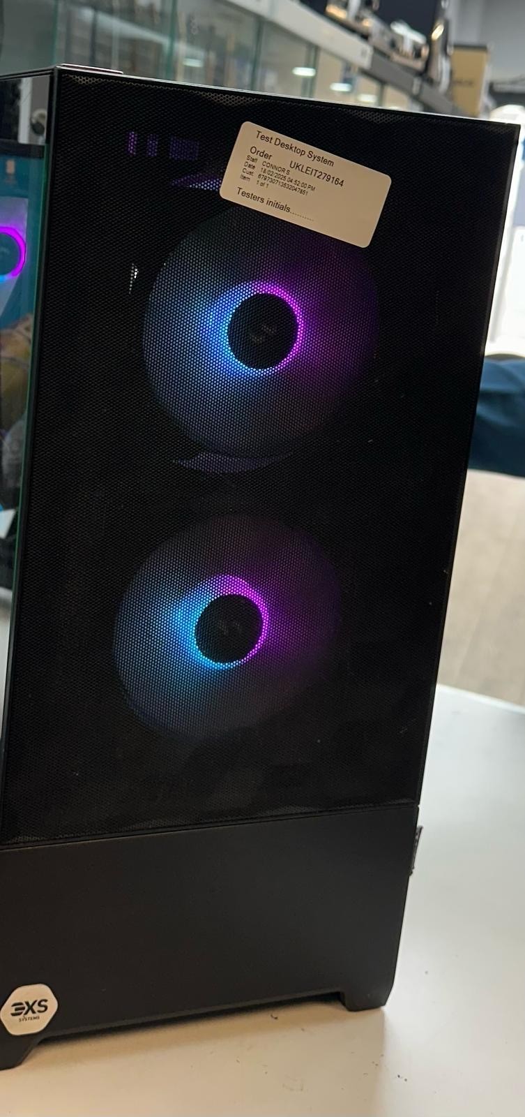 Foto 10 di 24