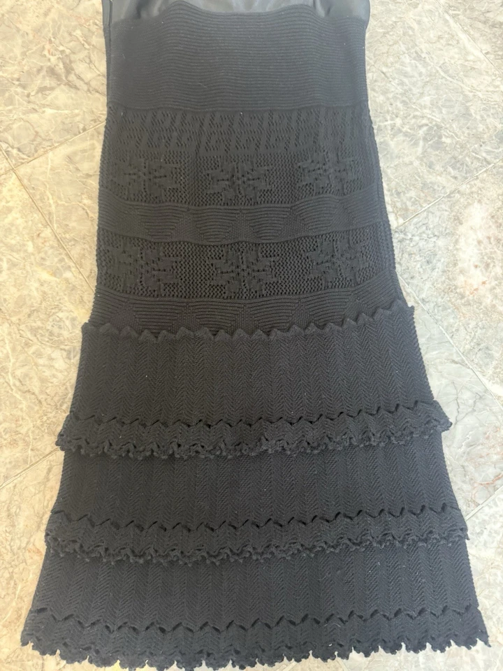 Vestido tejido negro sin mangas Chanel otoño 2004 Fr 36 EE. UU. 0/2 Foto 3 de 4