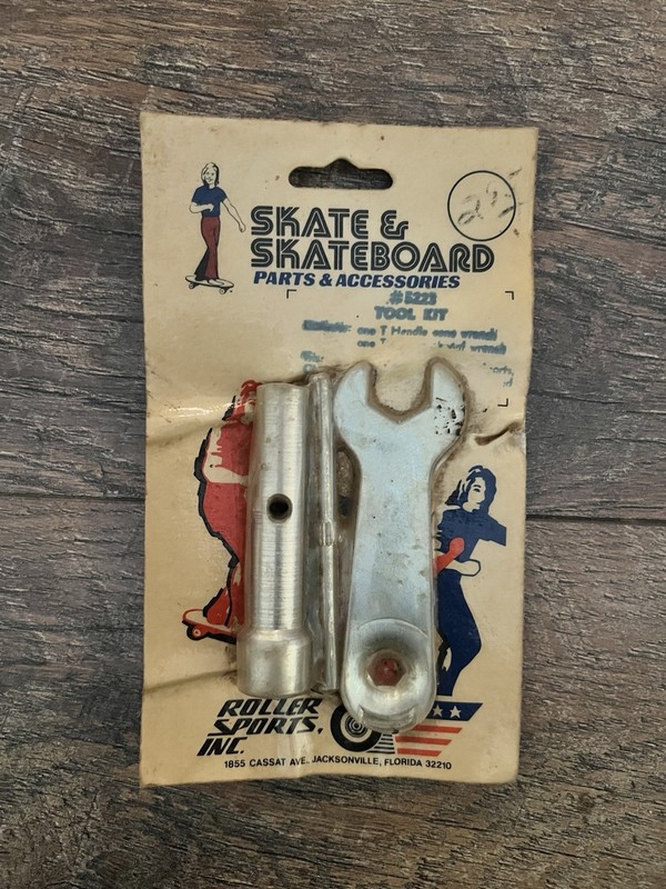 Skateboard & Skate Vintage Tool Kit Skateboard Tool