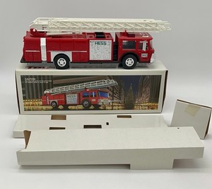 1986 Hess Fire Truck  Works Very Nice In Box Read Description! See Pics!