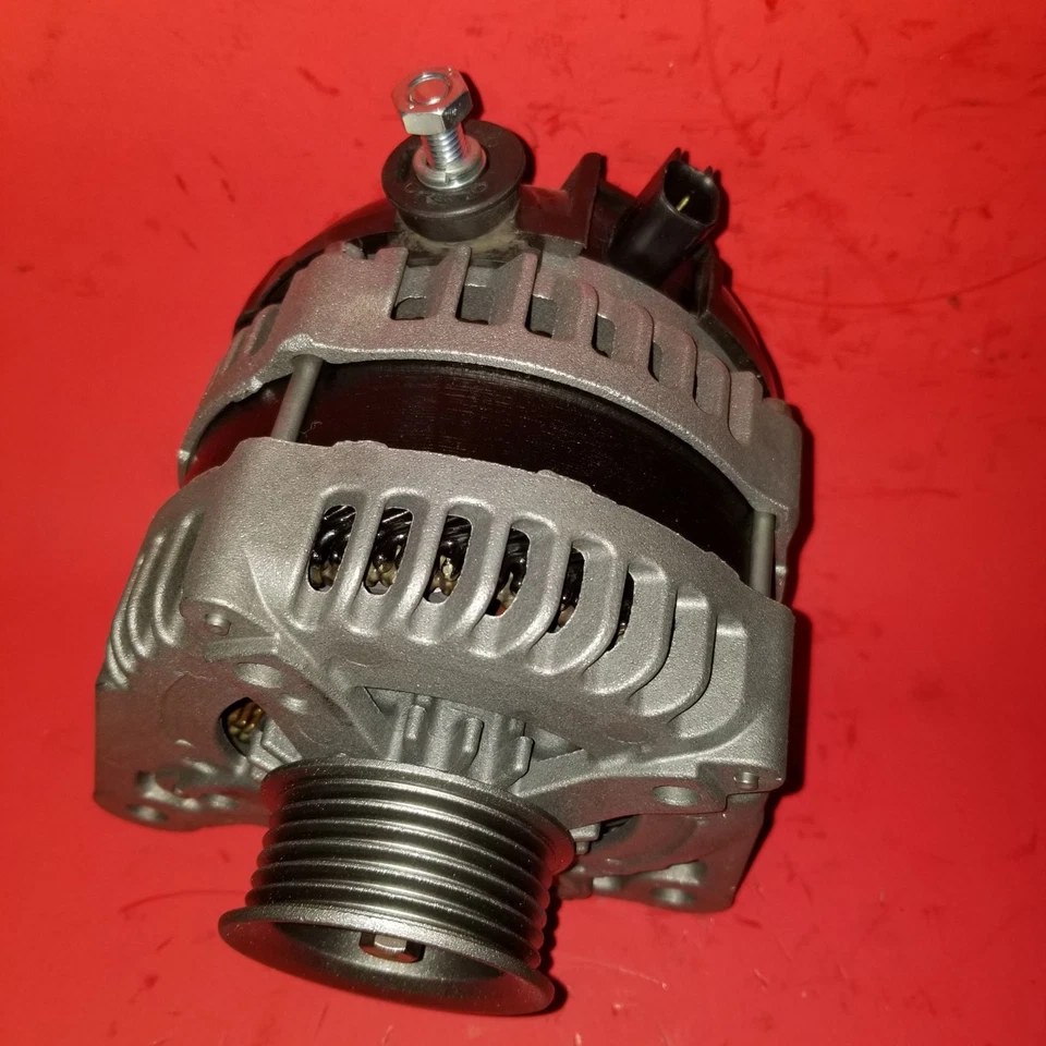 Chrysler Pacifica 2005 motor de 3,5 L alternador de 145 amperios con polea de embrague Foto 4 de 4