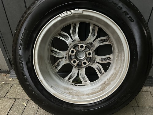 LAND ROVER DISCOVERY 5 L462 19" ALLOY WHEEL WITH PIRELLI 255/60 R19 2017-2023 - Picture 3 of 9