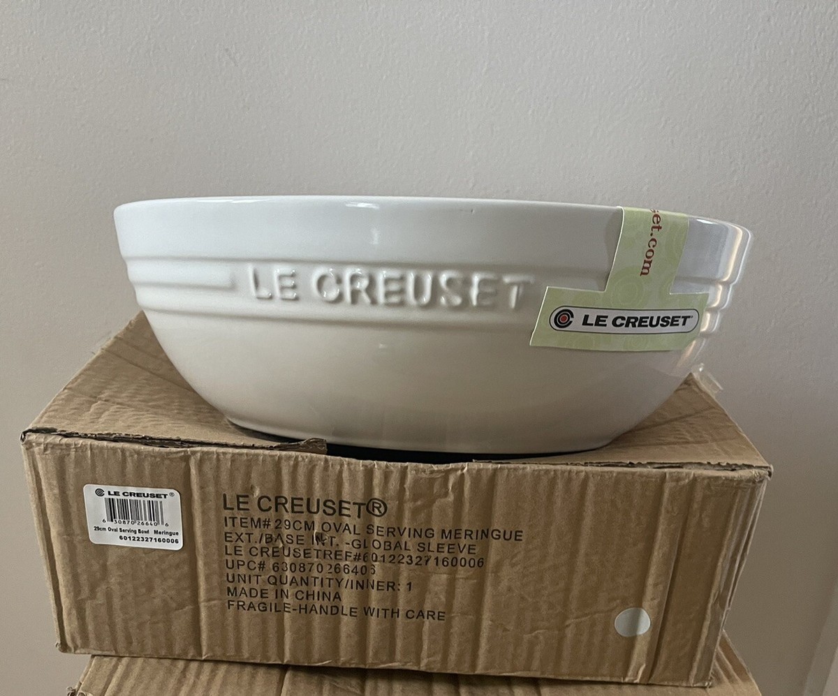 Le Creuset Stoneware Salad/Pasta Oval Serving Bowl Meringue