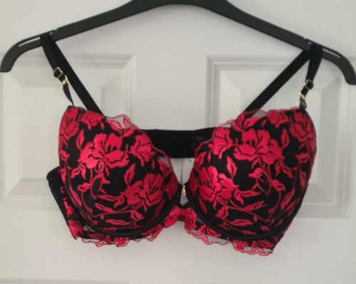 Ann Summers Sexy The Hero Padded Bra Black & Red 38 D Brand New was £40 Free P&P - Picture 12 of 12