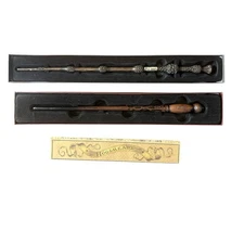 Harry Potter Ollivanders Ivy Interactive Wand with Map & Dumbledore's Wand Set