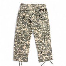Vintage US military cargo camo pants Sz Large-short