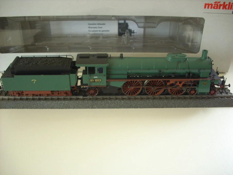 Märklin 39022 der Bad. IVh / 18.3 mfx Sound, wie "Laden-Neu" !!! - Bild 3 von 4